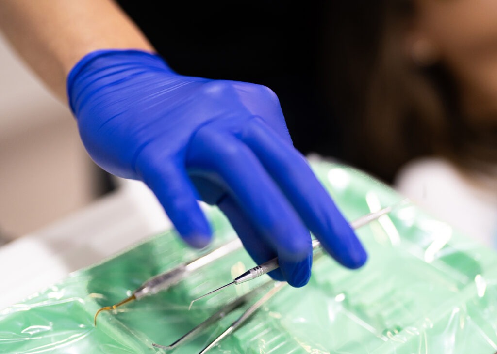 Professional teeth cleaning in Hornsby